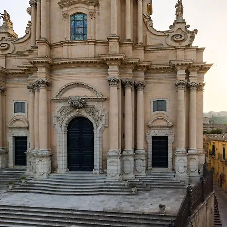 Ettore- Mit Blick Auf Kathedrale Von Ibla By Interhome Апартаменты *