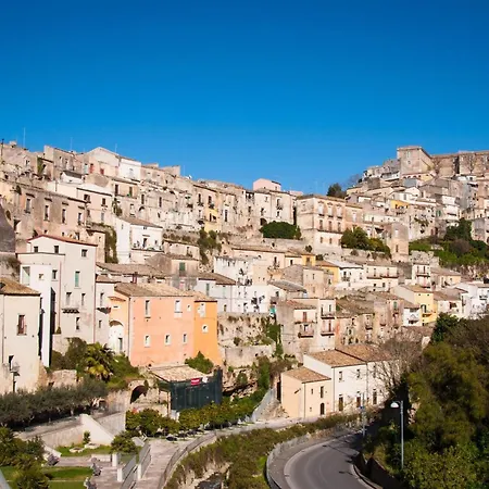 Апартаменты Ettore- Mit Blick Auf Kathedrale Von Ibla By Interhome *